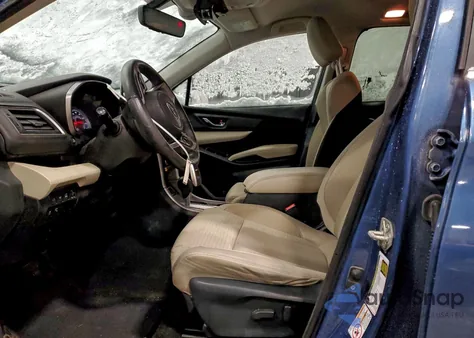 2020 Subaru Ascent Premium z USA, uszkodzony, nr VIN 4S4WMACD6L3430259